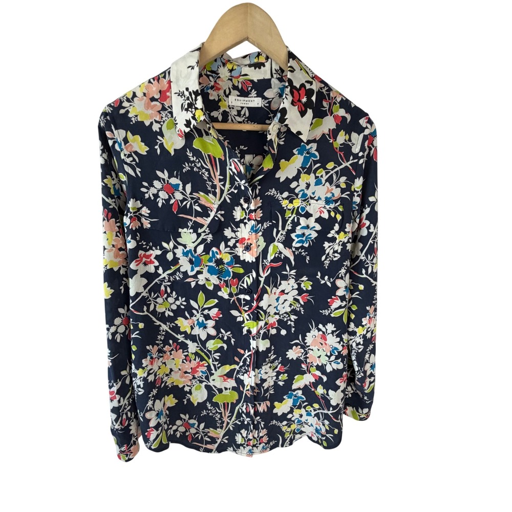 Equipment Femme Leema Slim Signature Silk Floral Button Down Shirt Navy Blue S